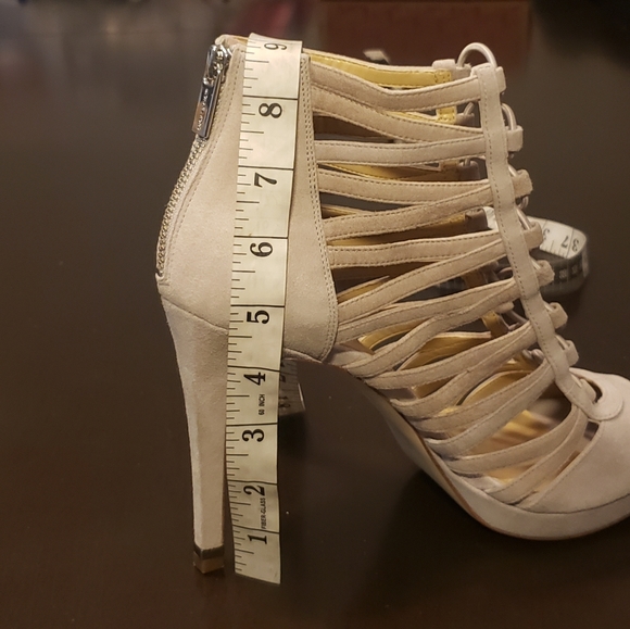 Michael-Michael Kors Womens Clarissa platform heels. - Picture 9 of 10